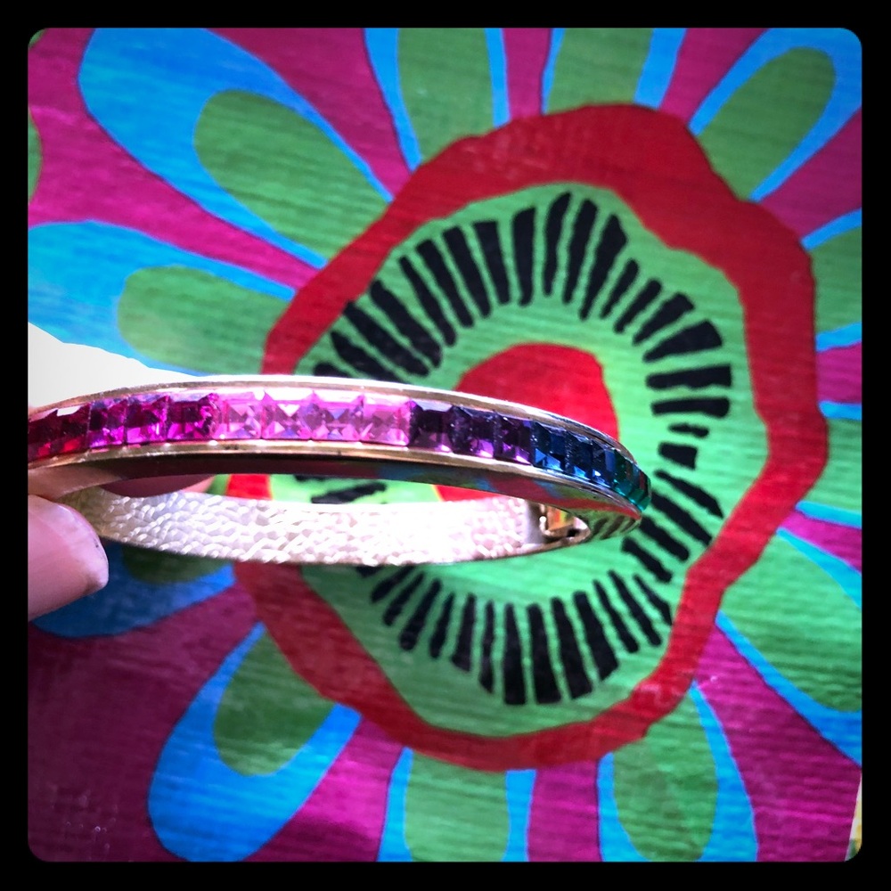 💙💖Blingy Rainbow Rhinestone Bangle Bracelet💖💙